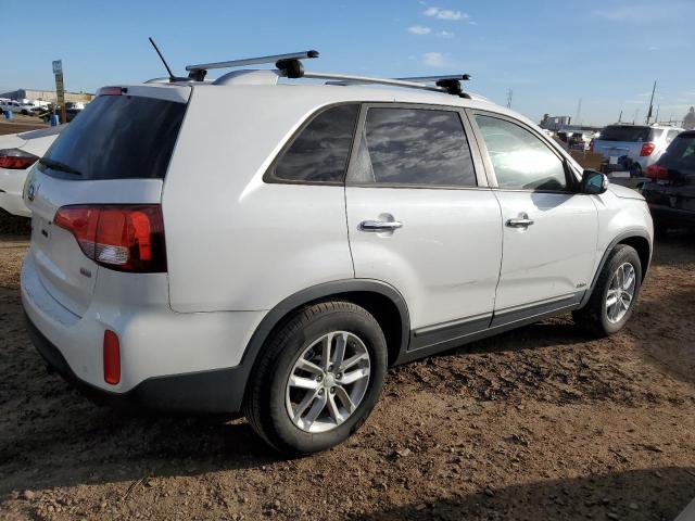 Photo 3 from auction – 2015 KIA SORENTO LX with VIN 5XYKTCA64FG552950