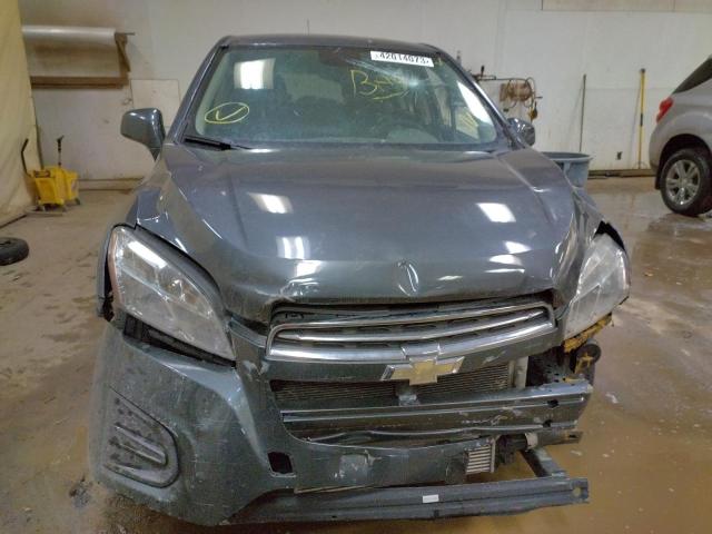 Photo 5 from auction – 2016 CHEVROLET TRAX LS with VIN 3GNCJKSB6GL241893