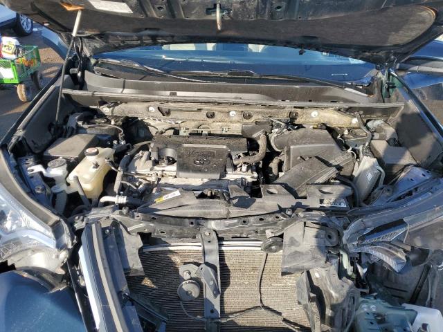 Photo 12 from auction – 2017 TOYOTA RAV4 XLE with VIN JTMRFREV1HJ710397