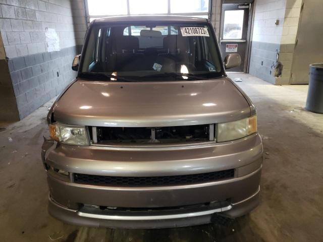 Photo 5 from auction – 2006 SCION XB with VIN JTLKT324764126007