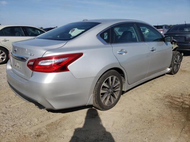 Photo 3 from auction – 2017 NISSAN ALTIMA 2.5 with VIN 1N4AL3AP4HC269367