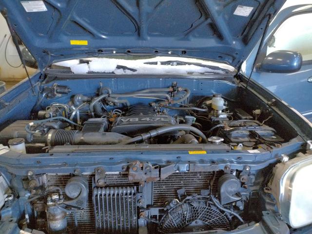Photo 12 from auction – 2005 TOYOTA SEQUOIA LI with VIN 5TDBT48A85S236484
