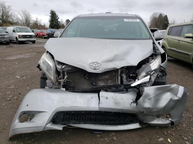 Photo 5 from auction – 2015 TOYOTA SIENNA VAN with VIN 5TDDK3DC6FS116164