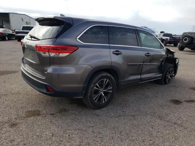 Photo 3 from auction – 2018 TOYOTA HIGHLANDER with VIN 5TDZZRFH4JS280146