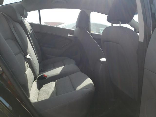 Photo 10 from auction – 2017 KIA FORTE LX with VIN 3KPFK4A76HE045373
