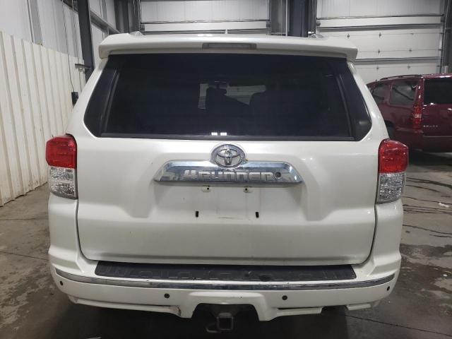 Photo 6 from auction – 2011 TOYOTA 4RUNNER SR with VIN JTEBU5JR7B5037409