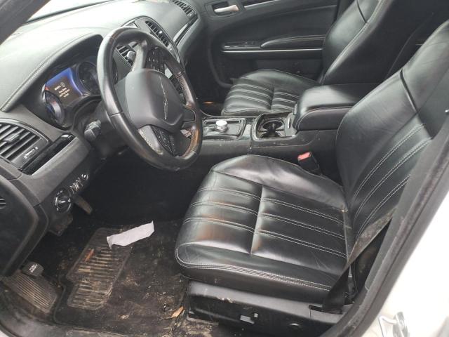 Photo 7 from auction – 2019 CHRYSLER 300 S with VIN 2C3CCABG2KH682810