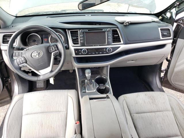 Photo 8 from auction – 2018 TOYOTA HIGHLANDER with VIN 5TDZZRFH4JS280146