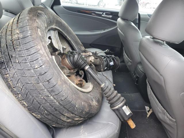 Photo 12 from auction – 2011 HYUNDAI SONATA SE with VIN 5NPEC4AC2BH018034