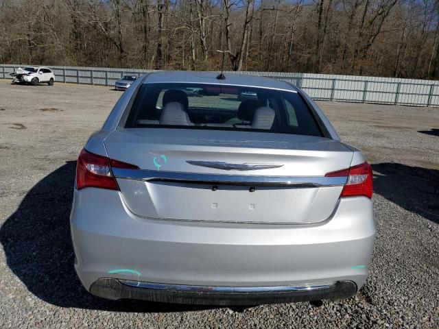 Photo 6 from auction – 2012 CHRYSLER 200 TOURIN with VIN 1C3CCBBB5CN301907