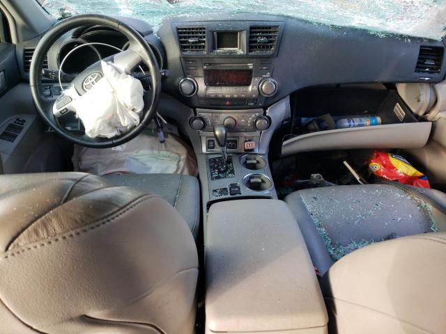 Photo 8 from auction – 2011 TOYOTA HIGHLANDER with VIN 5TDBK3EH3BS045307