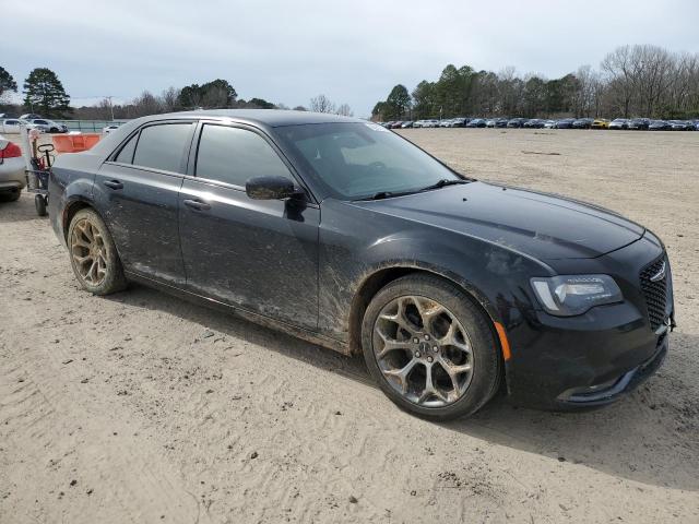 Photo 4 from auction – 2017 CHRYSLER 300 S with VIN 2C3CCABG1HH516285