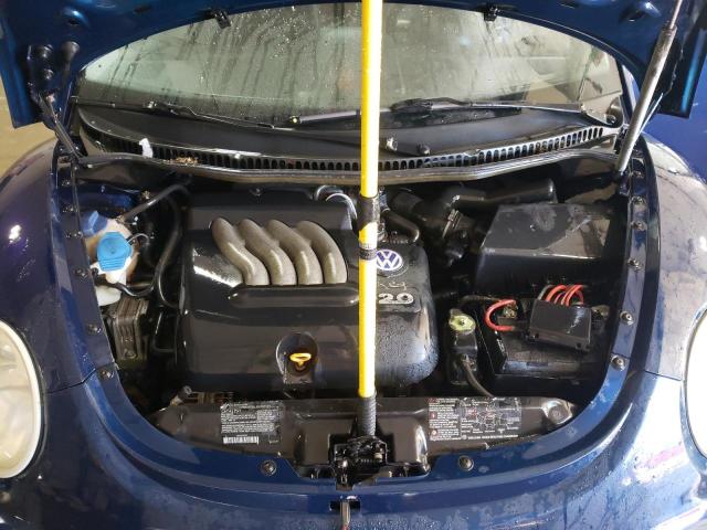 Photo 12 from auction – 2004 VOLKSWAGEN NEW BEETLE with VIN 3VWCK31C64M404146