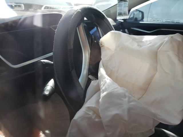 Photo 9 from auction – 2013 TESLA MODEL S with VIN 5YJSA1BC9DFP10086