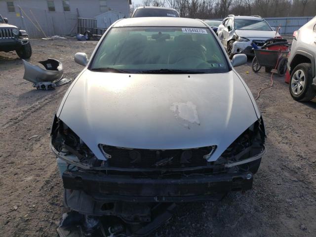Photo 5 from auction – 2005 TOYOTA CAMRY LE with VIN 4T1BE30K65U574840