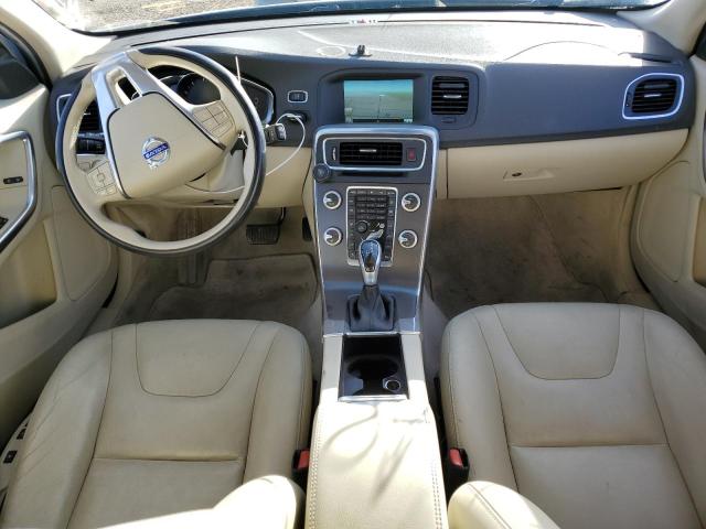 Photo 8 from auction – 2015 VOLVO V60 PREMIE with VIN YV140MEK4F1261387