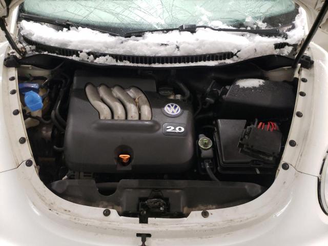 Photo 11 from auction – 2001 VOLKSWAGEN NEW BEETLE with VIN 3VWCB21C41M437698