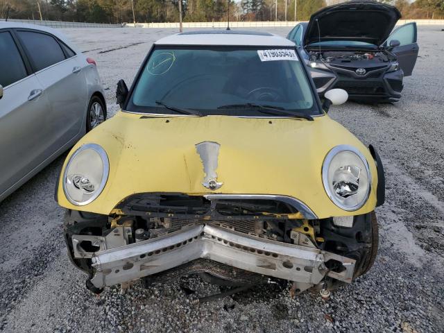 Photo 5 from auction – 2005 MINI COOPER with VIN WMWRC33565TJ72902