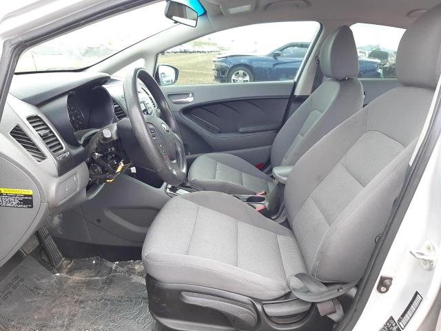 Photo 7 from auction – 2017 KIA FORTE LX with VIN 3KPFK4A7XHE018774