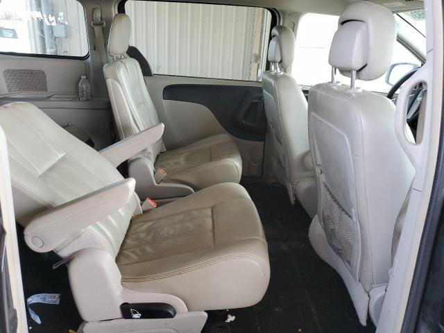 Photo 11 from auction – 2013 CHRYSLER TOWN & COU with VIN 2C4RC1BG8DR556096