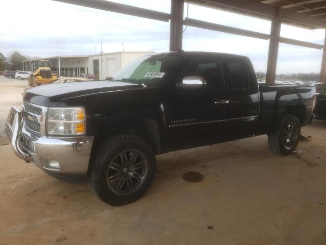 CHEVROLET SILVERADO 2013 with VIN 1GCRKSE77DZ266863 - Photo from auction