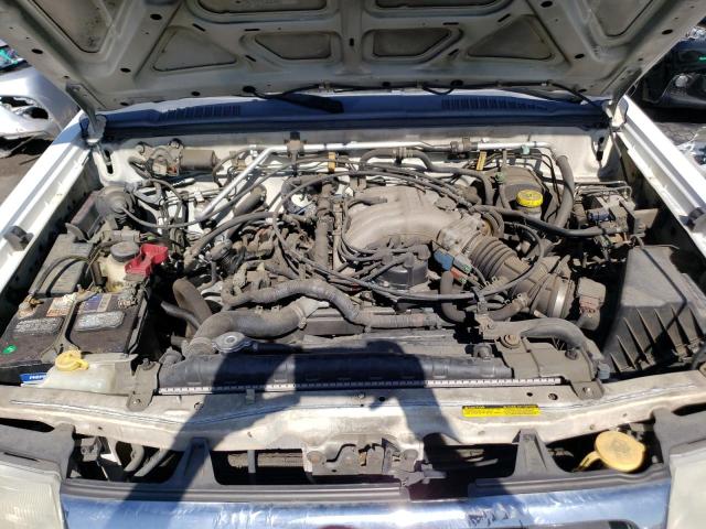Photo 11 from auction – 2000 NISSAN FRONTIER K with VIN 1N6ED26T9YC380129