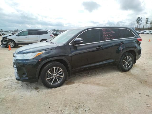 TOYOTA HIGHLANDER 2018 with VIN 5TDZARFHXJS034161 - Photo from auction