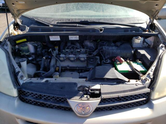 Photo 12 from auction – 2004 TOYOTA SIENNA XLE with VIN 5TDZA22C34S191567