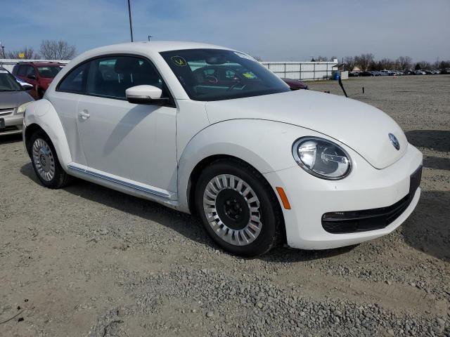 Photo 4 from auction – 2013 VOLKSWAGEN BEETLE with VIN 3VWJP7AT3DM677464