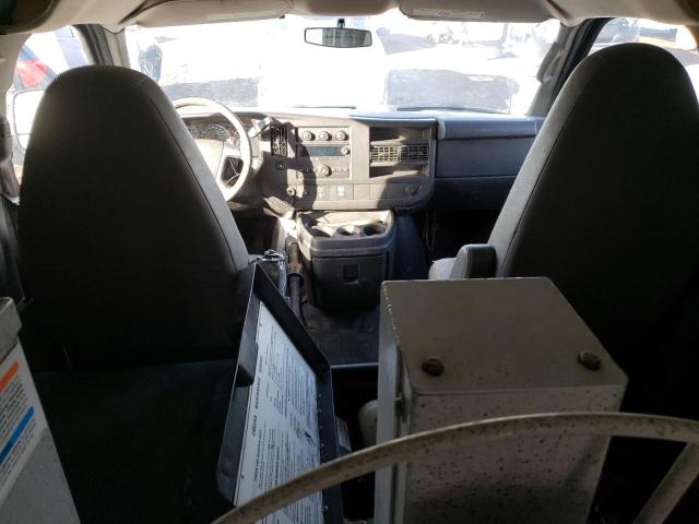 Photo 8 from auction – 2011 GMC SAVANA G25 with VIN 1GTW7FCA1B1190739