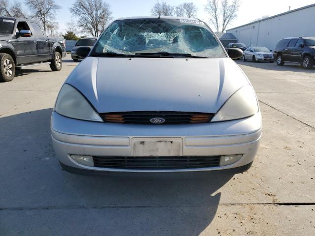 Photo 5 from auction – 2000 FORD FOCUS ZX3 with VIN 3FAFP3139YR218763