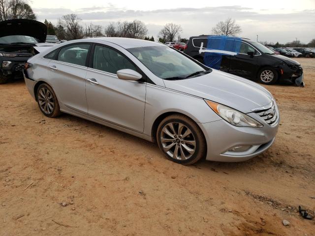 Photo 4 from auction – 2012 HYUNDAI SONATA SE with VIN 5NPEC4AC5CH468147