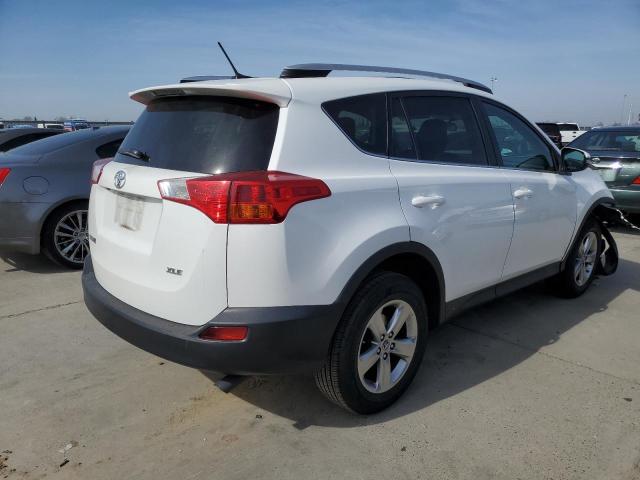 Photo 3 from auction – 2015 TOYOTA RAV4 XLE with VIN 2T3WFREV9FW195909