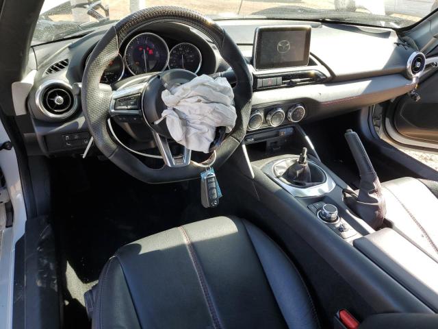 Photo 8 from auction – 2017 MAZDA MX-5 MIATA with VIN JM1NDAM77H0105105