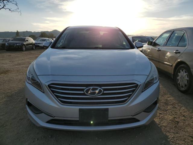 Photo 5 from auction – 2016 HYUNDAI SONATA SE with VIN 5NPE24AF0GH269882