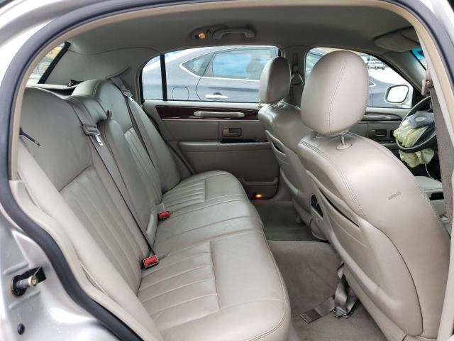Photo 10 from auction – 2003 LINCOLN TOWN CAR E with VIN 1LNHM81W53Y706472