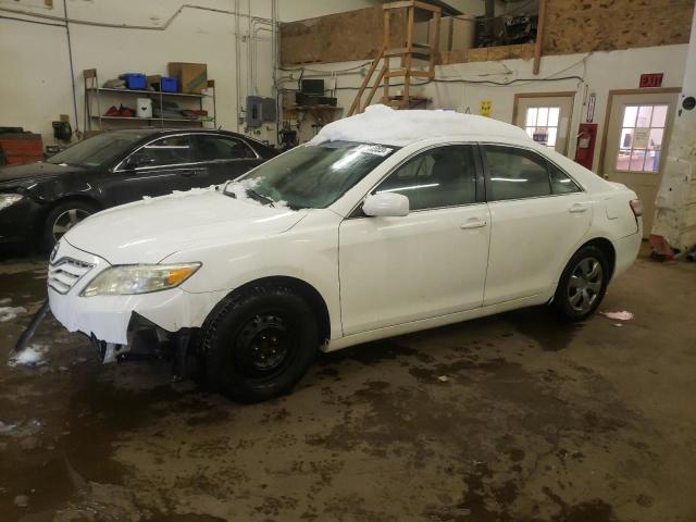 TOYOTA CAMRY BASE 2011 with VIN 4T1BF3EK5BU693951 - Photo from auction