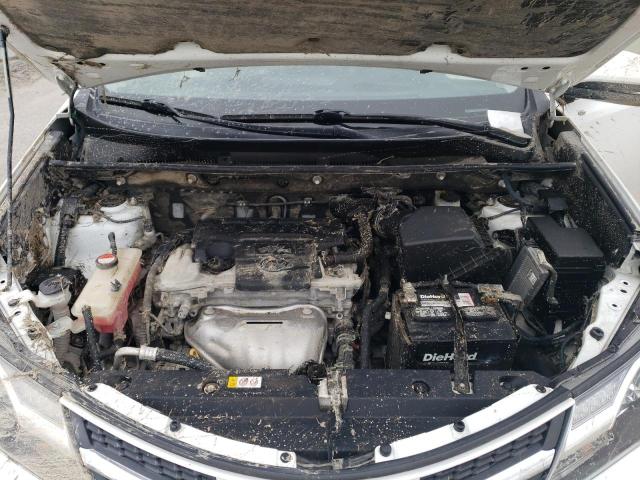 Photo 12 from auction – 2015 TOYOTA RAV4 XLE with VIN JTMWFREVXFD046826