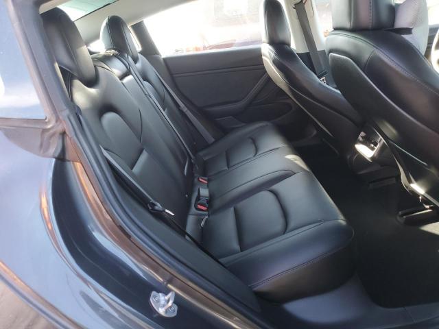 Photo 10 from auction – 2018 TESLA MODEL 3 with VIN 5YJ3E1EB9JF073658