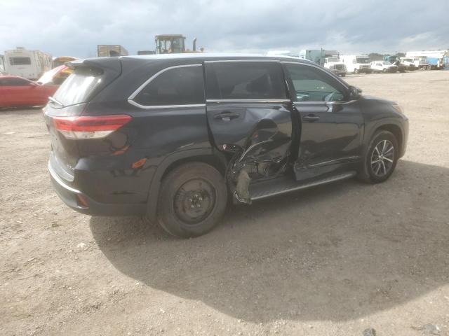 Photo 3 from auction – 2018 TOYOTA HIGHLANDER with VIN 5TDJZRFH1JS878191