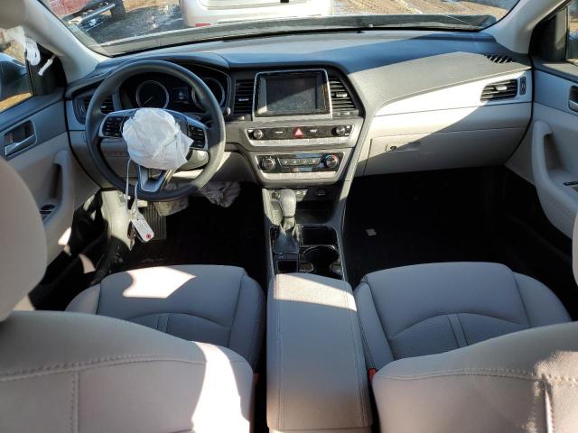 Photo 8 from auction – 2019 HYUNDAI SONATA SE with VIN 5NPE24AF9KH798496