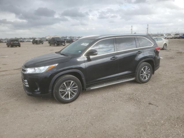 TOYOTA HIGHLANDER 2018 with VIN 5TDJZRFH1JS878191 - Photo from auction
