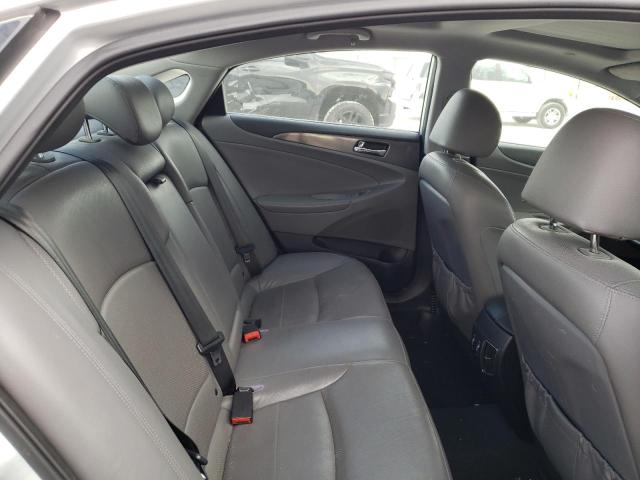Photo 10 from auction – 2012 HYUNDAI SONATA HYB with VIN KMHEC4A40CA054706