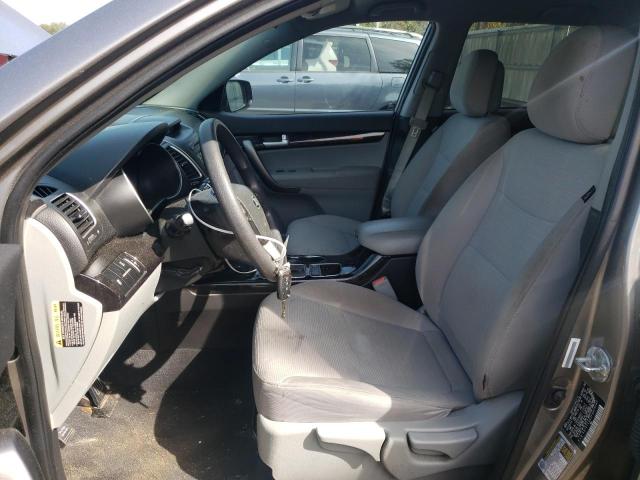 Photo 7 from auction – 2015 KIA SORENTO LX with VIN 5XYKTCA63FG634040