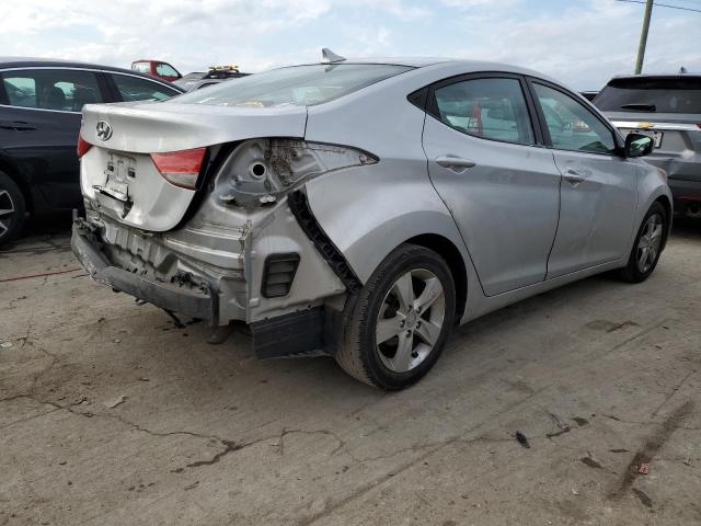 Photo 3 from auction – 2013 HYUNDAI ELANTRA with VIN 5NPDH4AE0DH373379