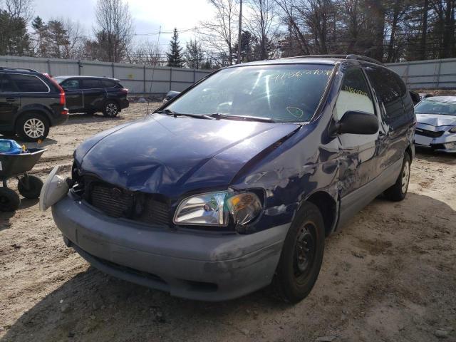 TOYOTA SIENNA CE 2002 with VIN 4T3ZF19C52U435085 - Photo from auction