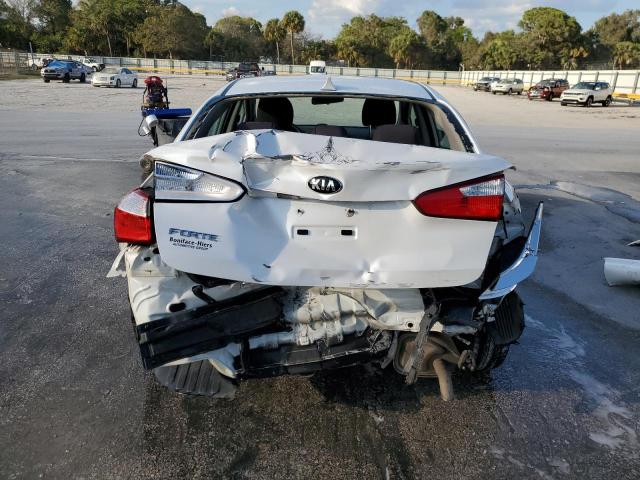 Photo 6 from auction – 2015 KIA FORTE LX with VIN KNAFX4A66F5391471