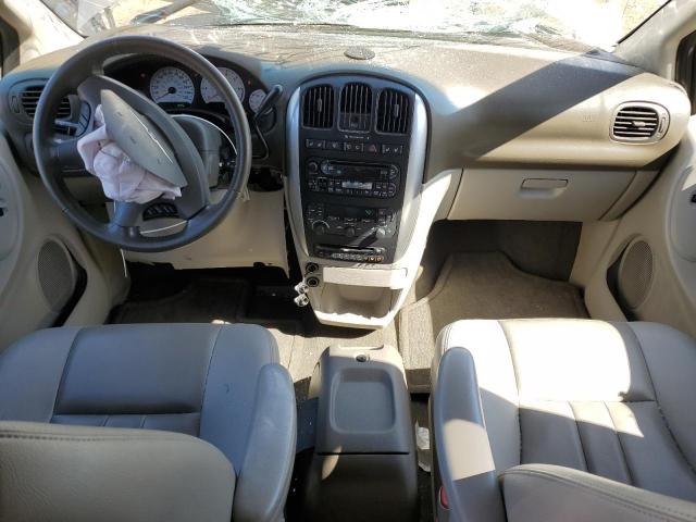 Photo 8 from auction – 2005 CHRYSLER TOWN & COU with VIN 2C8GP54L35R571943