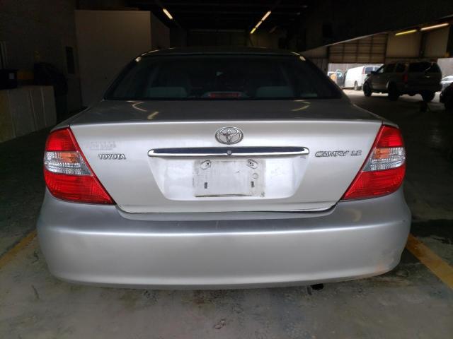 Photo 6 from auction – 2004 TOYOTA CAMRY LE with VIN 4T1BE30K84U895356