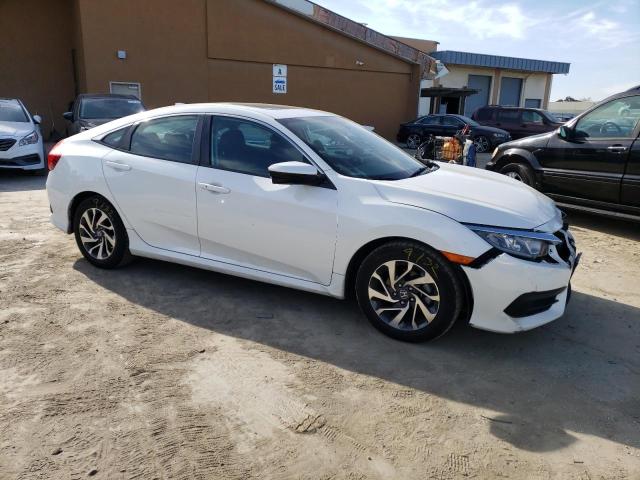 Photo 4 from auction – 2018 HONDA CIVIC EX with VIN 19XFC2F74JE205430